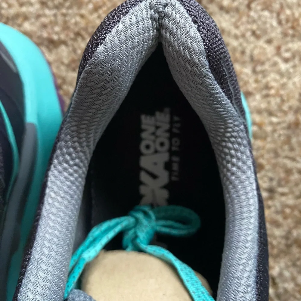 NWT HOKA “Torrant” Women Athletic shoes - Picture 5 of 8